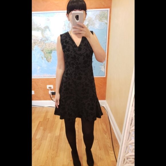 Le Gali Black Dress Size Small LBD "Mirella" Velvet Jacquard - Picture 7 of 7